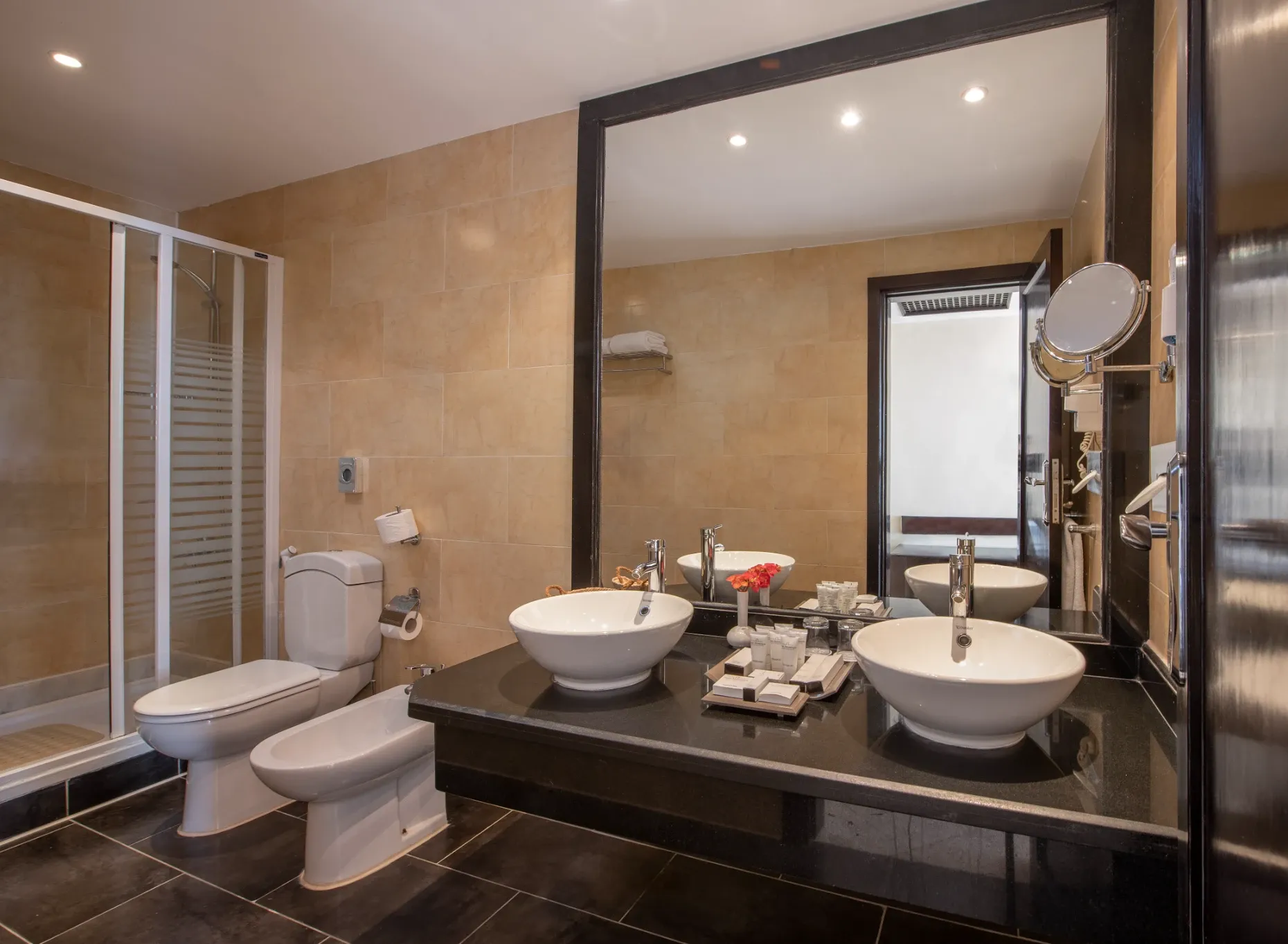 Premium Suite