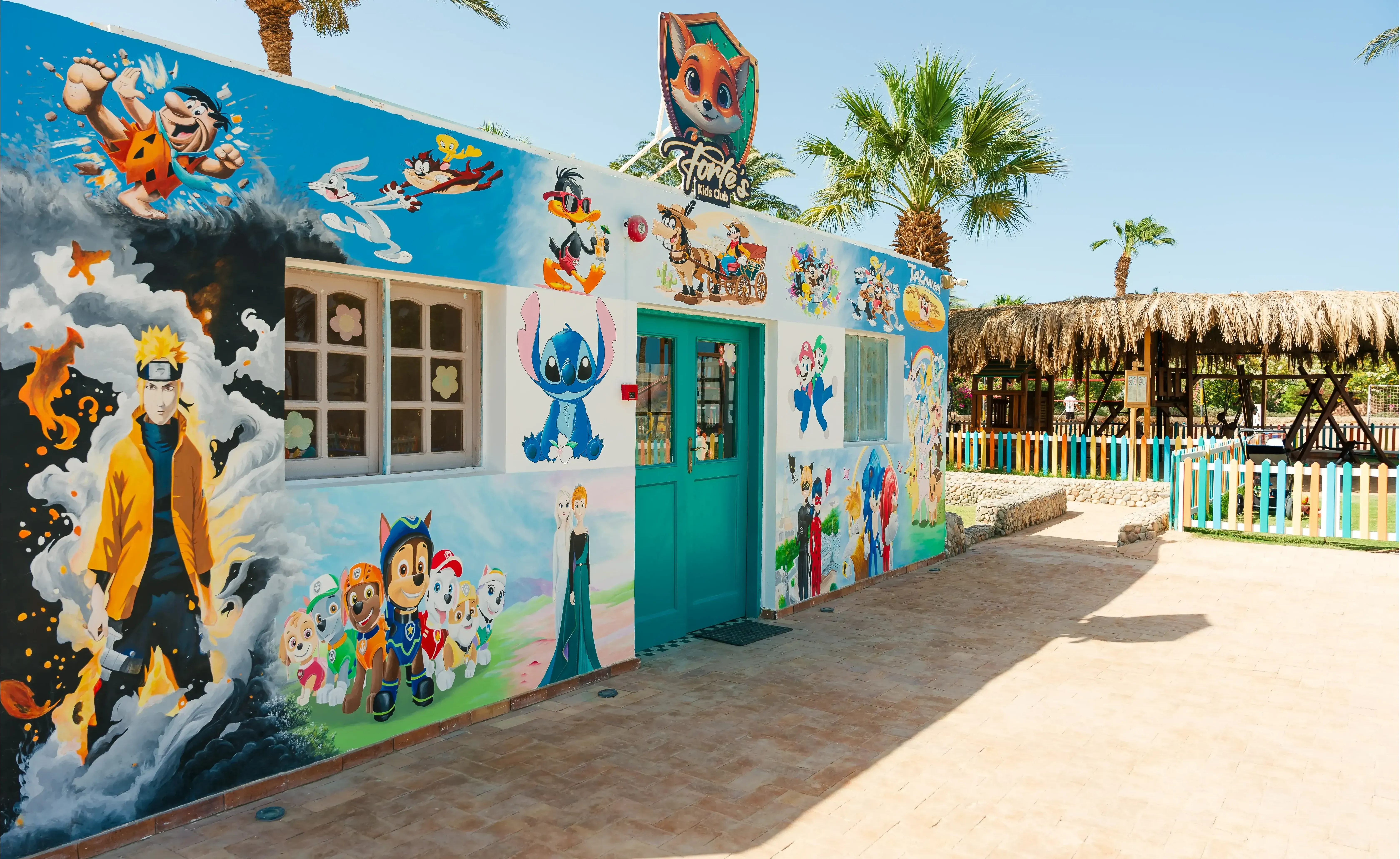 Kinder — Fortes Kids Club